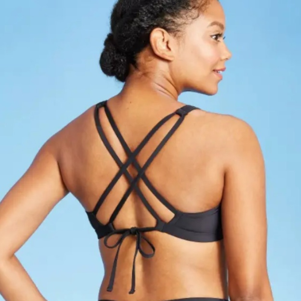 🍀 3/$30 All In Motion Strappy Tie Back V-Neck Black Bikini Top